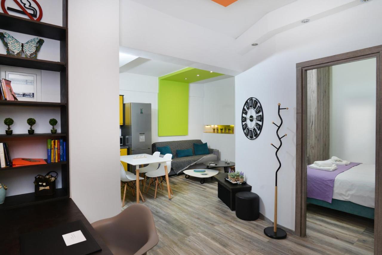Colorful Apt. Near Nea Smirni Square *